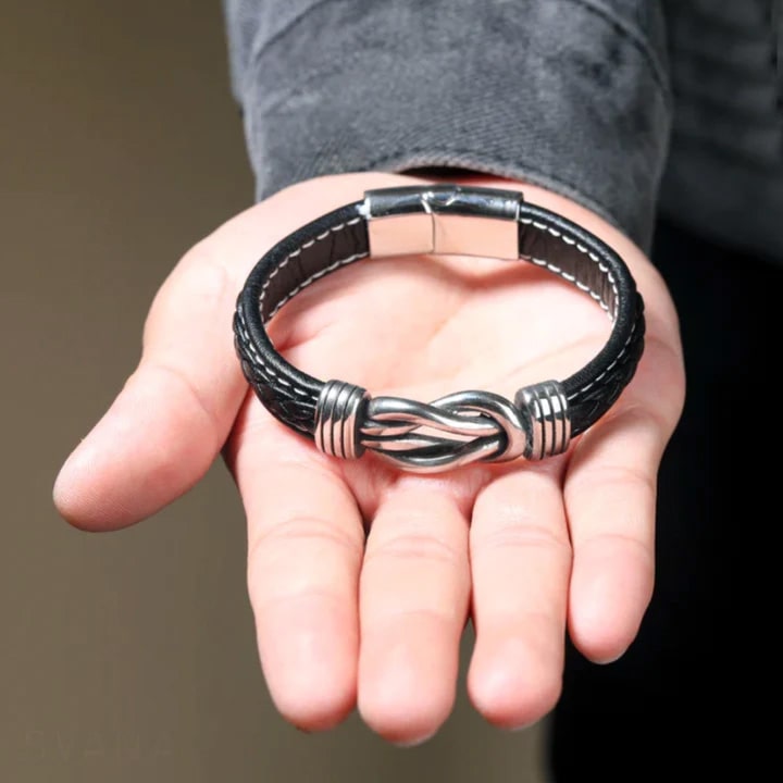 Tim – Geflochtenes Herrenlederarmband mit Unendlichkeitssymbol und Edelstahlverschluss