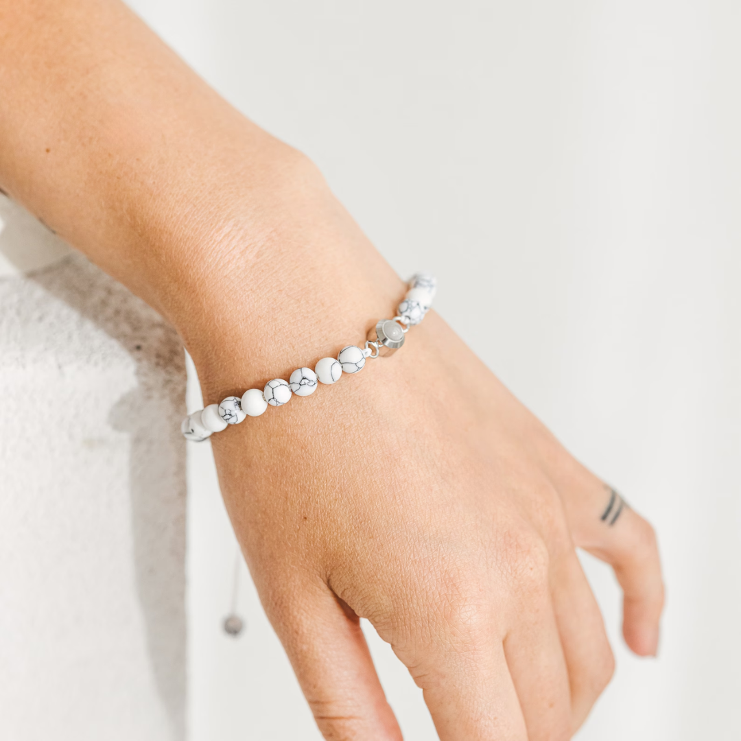 Claire – Damenarmband mit personalisierten Perlen und Foto