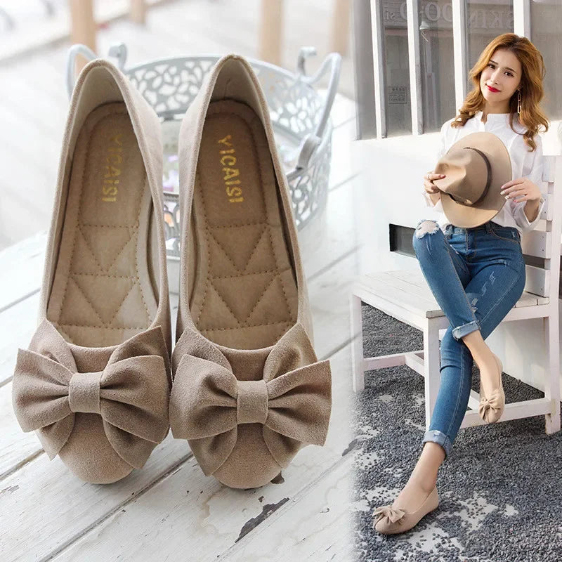 Emma – Bequeme und Stilvolle Damen-Slipper mit Schleife