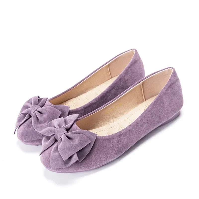 Emma – Bequeme und Stilvolle Damen-Slipper mit Schleife