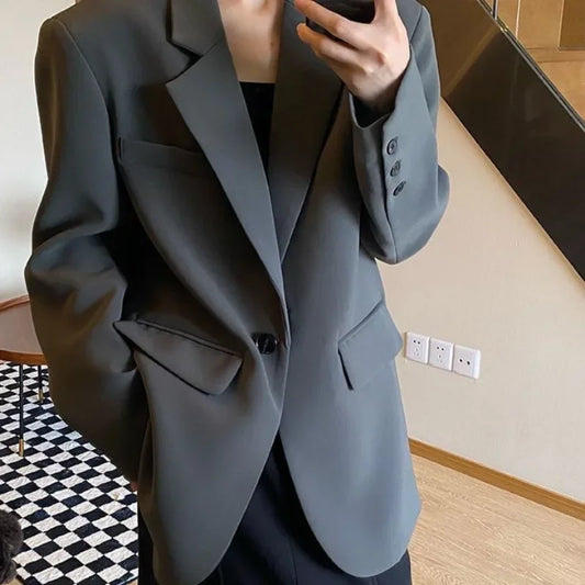 Theresa – Moderner Oversize-Blazer für Damen mit Knopfleiste