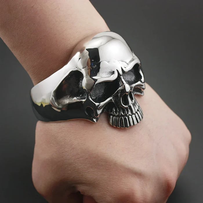 Lee – Kühnes Totenkopf-Armband Metall